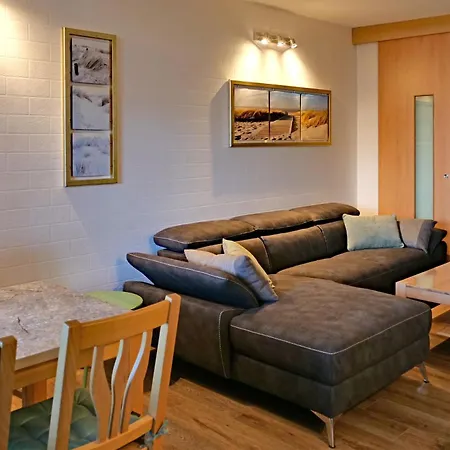 E03-007 Apartment *